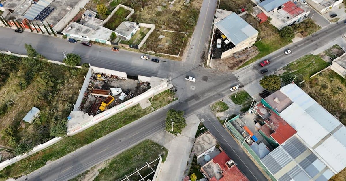 Apsisukimas sankryžoje 2026: kur leidžiama, kur draudžiama