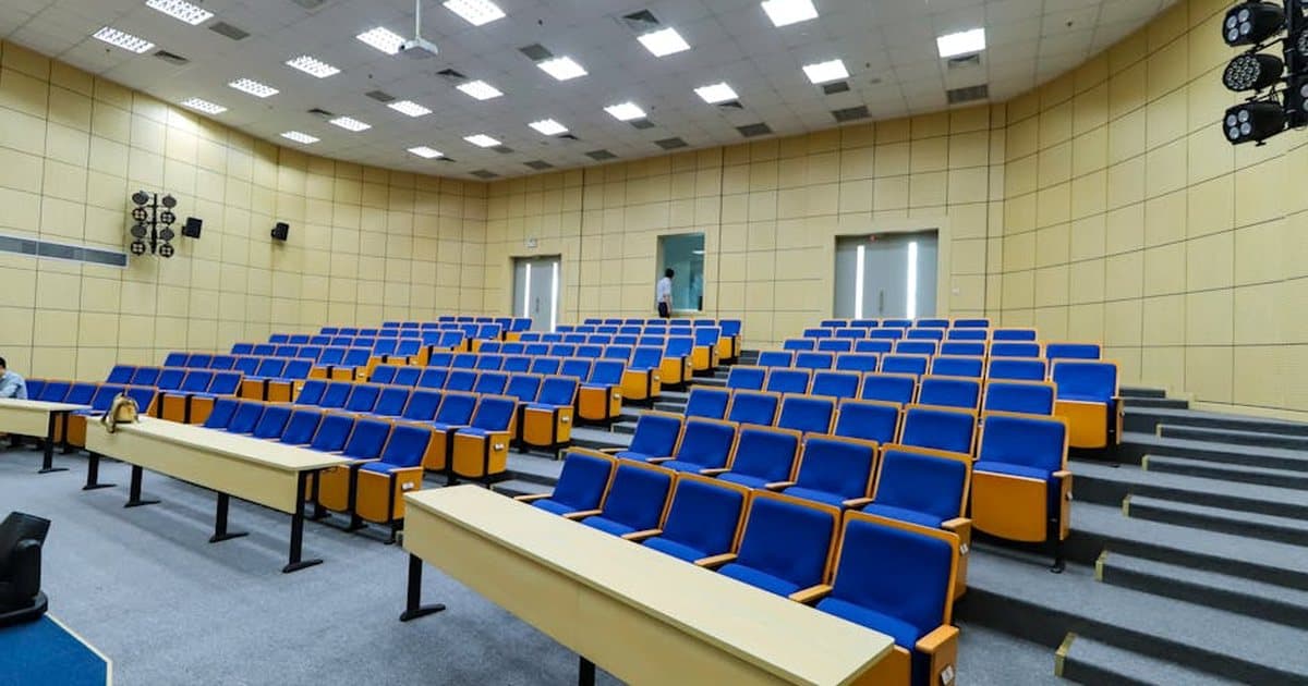 Vairavimo mokyklos Kaune 2026: palyginimas, kainos, atsiliepimai