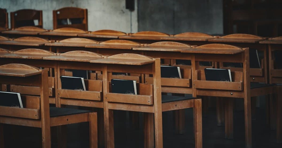 Top vairavimo mokyklos Vilniuje 2026: palyginimas ir atsiliepimai